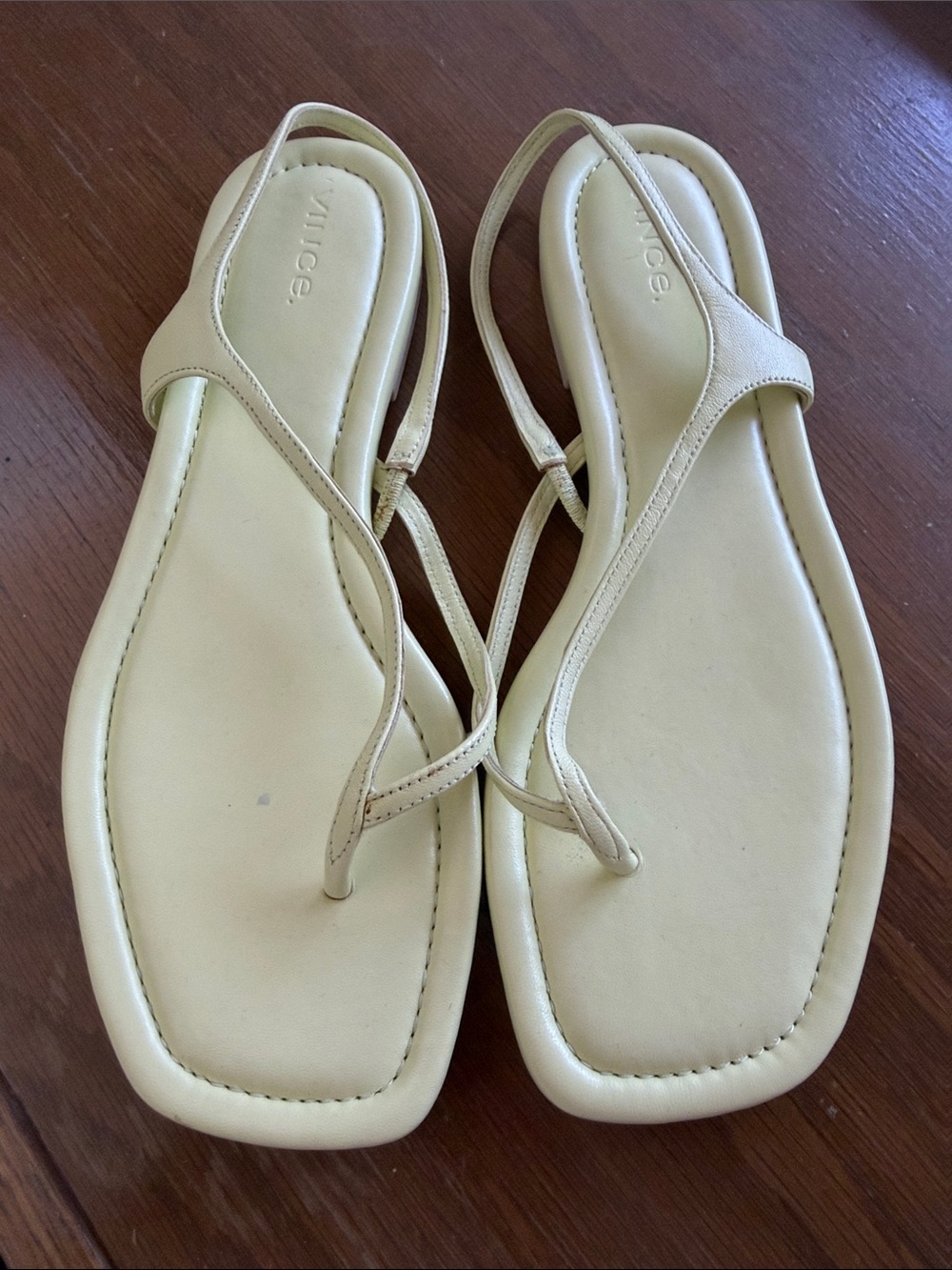 Vince Deana Flat Sandal